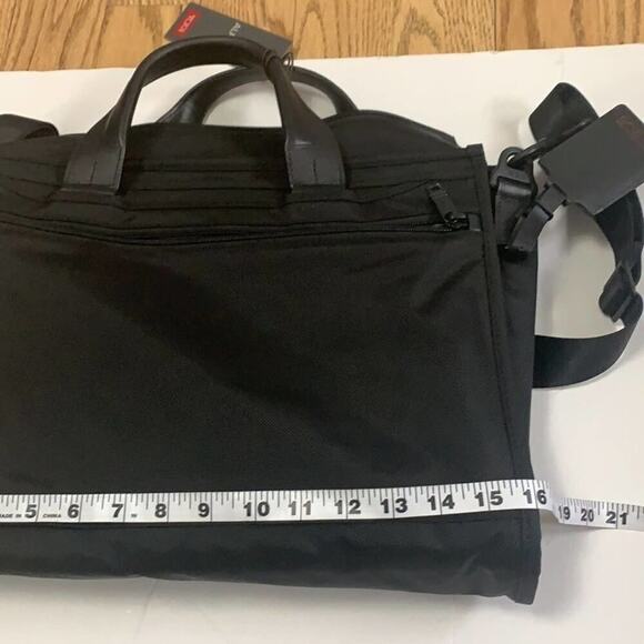 NWT TUMI‎ ALPHA 2 BLACK BAG - Picture 11 of 12